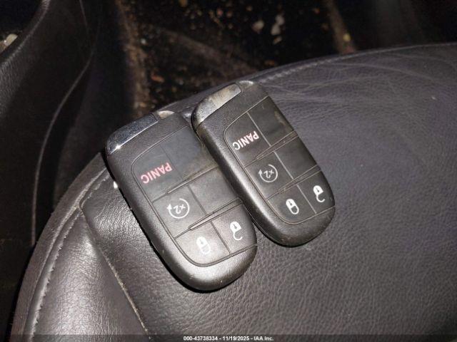 Jeep Renegade Trailhawk Image 6