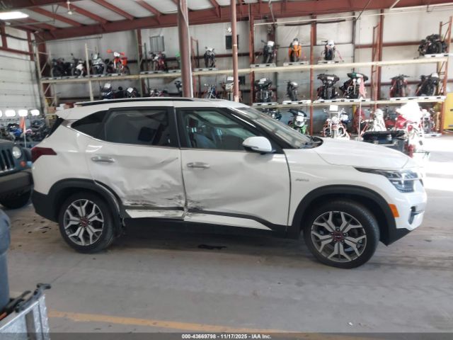 Kia Seltos Sx Turbo Image 8