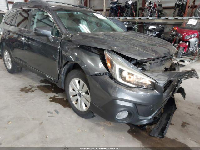 Subaru Outback 2.5i Premium Image 10
