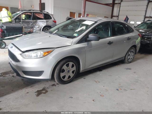 Ford Focus S Image 2