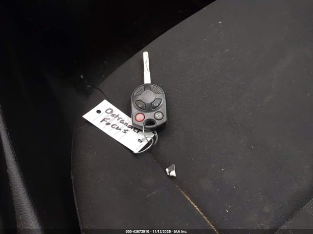 Ford Focus S Image 8