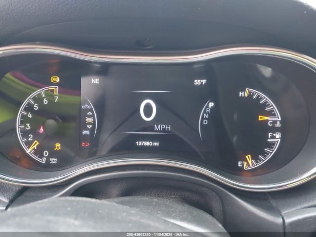 Jeep Grand Cherokee Laredo 4x4 Image 5