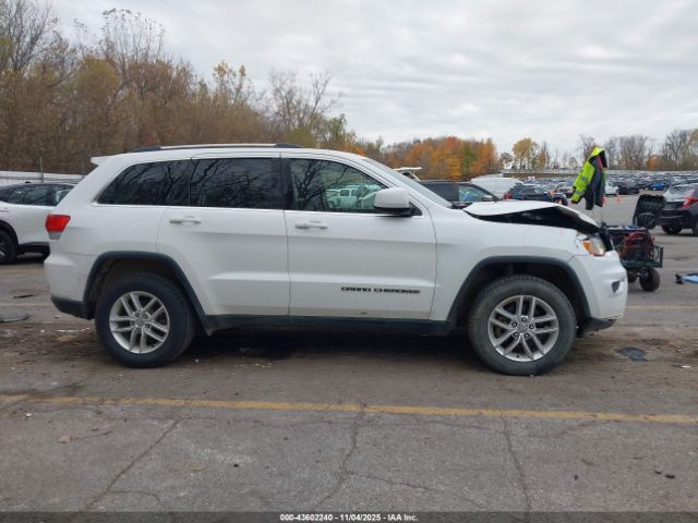 Jeep Grand Cherokee Laredo 4x4 Image 15