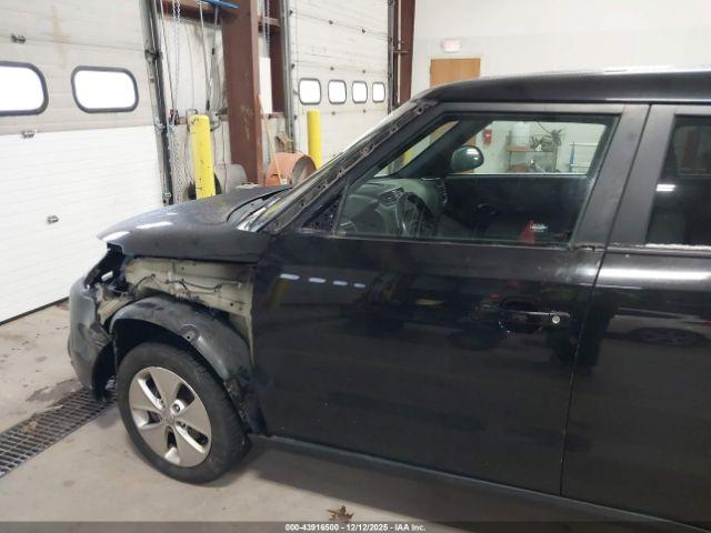 Kia Soul Image 12