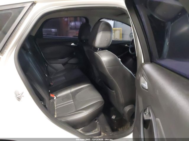 Ford Focus Titanium Image 7