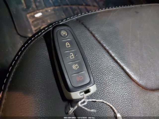 Ford Focus Titanium Image 10