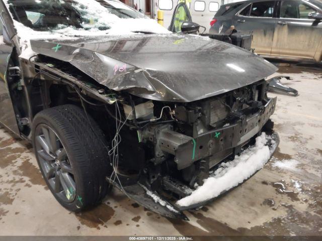 Mazda Mazda3 Preferred Image 8