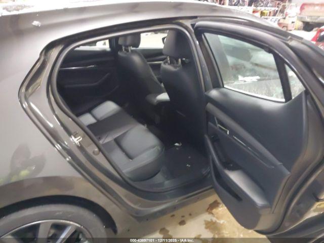 Mazda Mazda3 Preferred Image 13