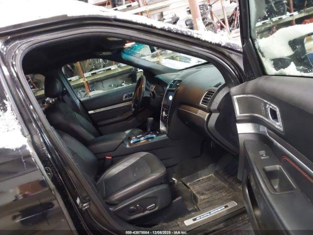 Ford Explorer Sport Image 12