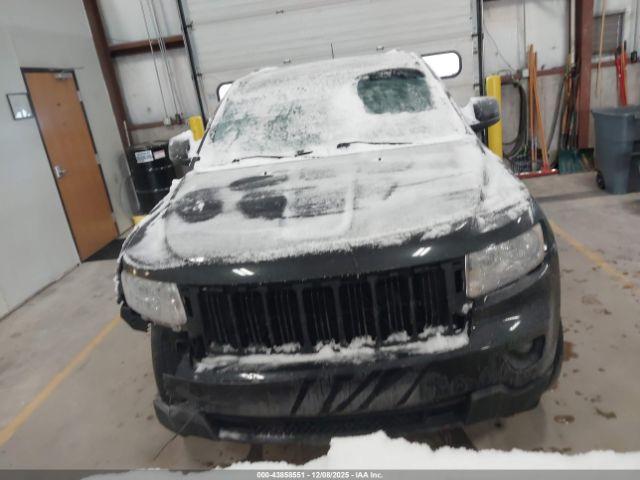 Jeep Grand Cherokee Laredo Image 16