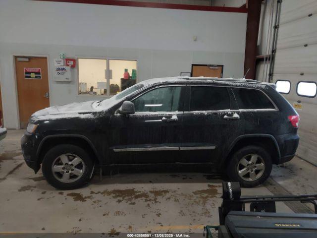 Jeep Grand Cherokee Laredo Image 6