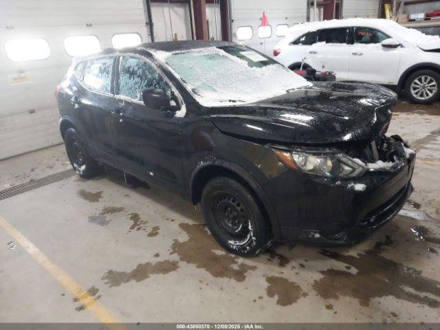 Nissan Rogue S Image 1