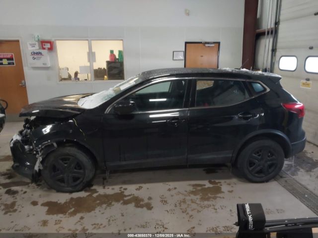 Nissan Rogue S Image 10