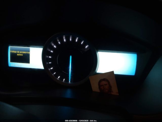 Ford Explorer Limited Image 5