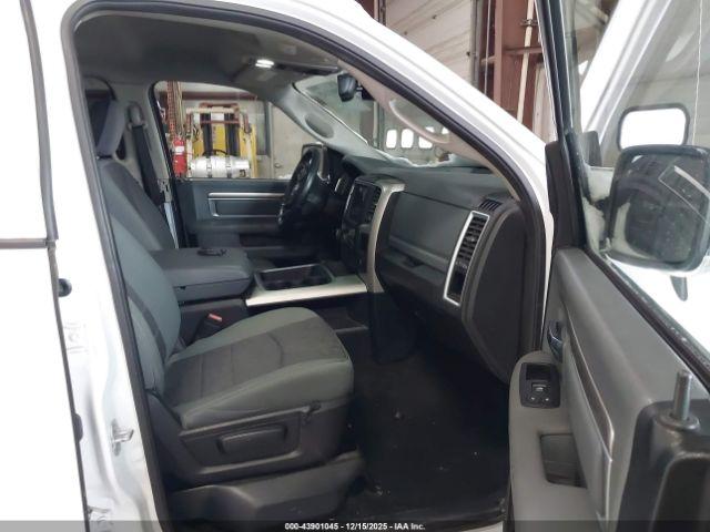 Ram 1500 Big Horn Image 2