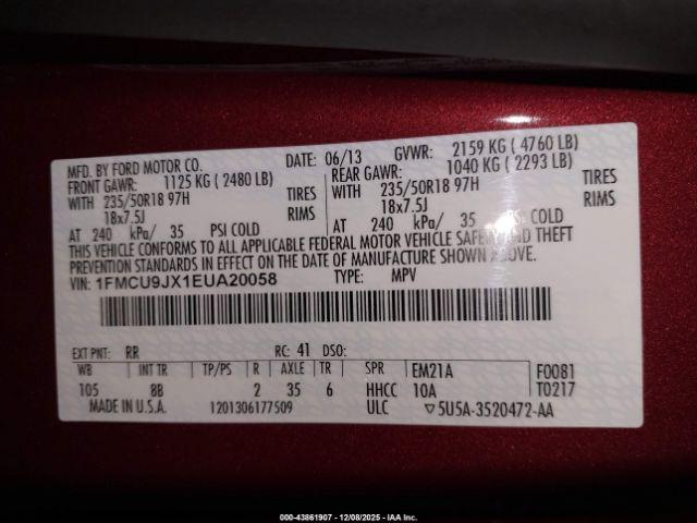 Ford Escape Titanium Image 16