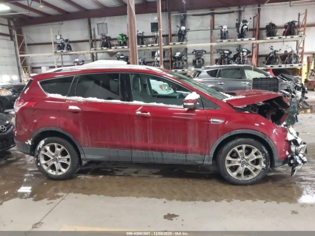 Ford Escape Titanium Image 4