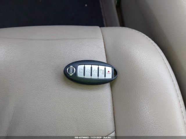 Nissan Pathfinder Sl Image 8