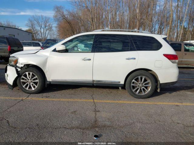 Nissan Pathfinder Sl Image 14