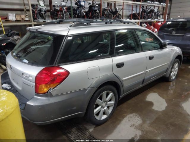 Subaru Outback 2.5i Image 5