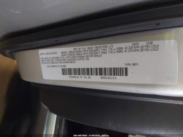 Subaru Outback 2.5i Image 6