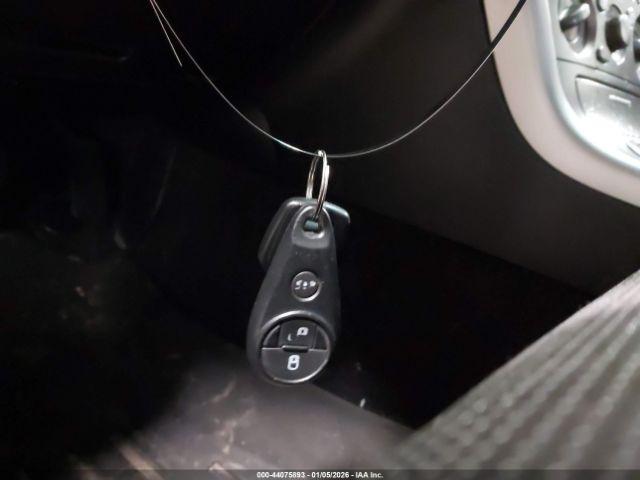 Subaru Outback 2.5i Image 9