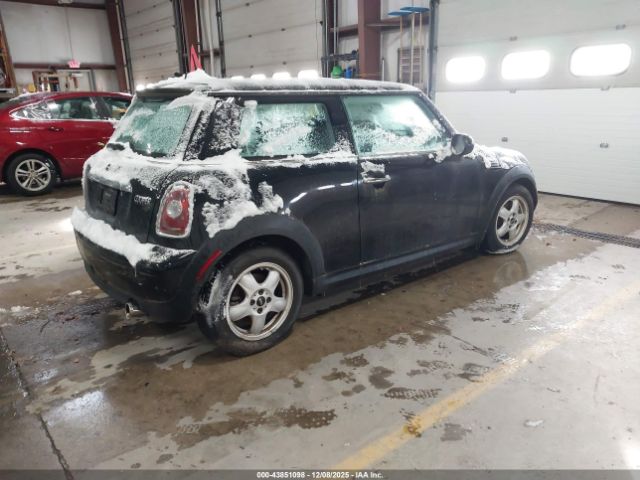 MINI Cooper Image 8