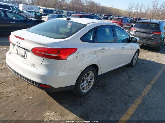 Ford Focus Se Image 16