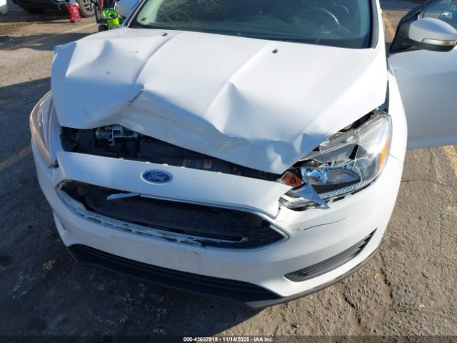 Ford Focus Se Image 2