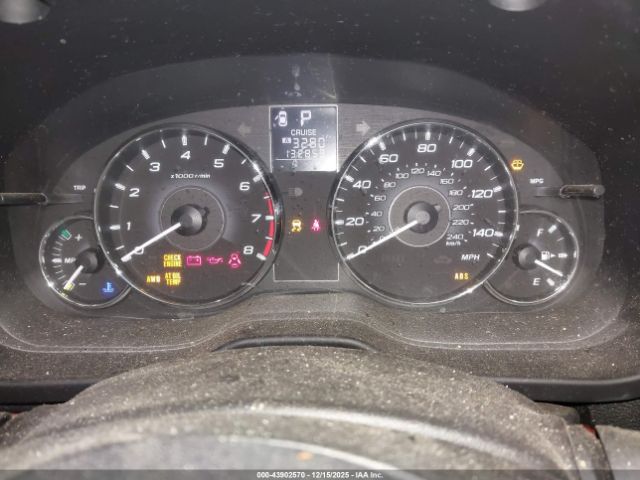 Subaru Outback 2.5i Limited Image 12