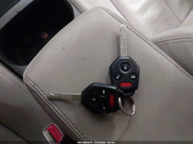 Subaru Outback 2.5i Limited Image 10