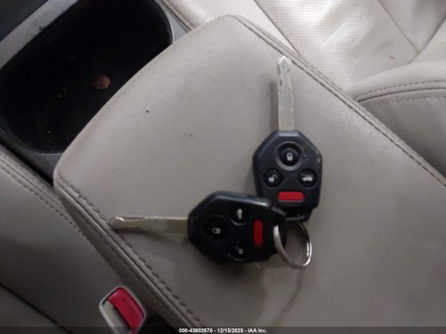 Subaru Outback 2.5i Limited Image 10