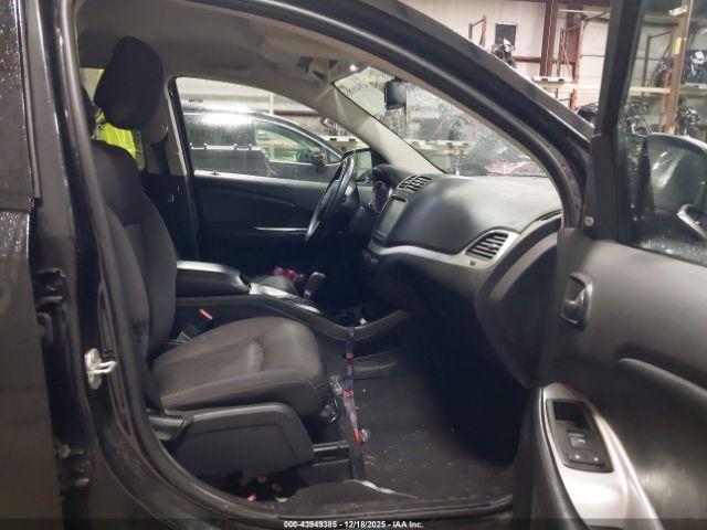 Dodge Journey Sxt Image 3