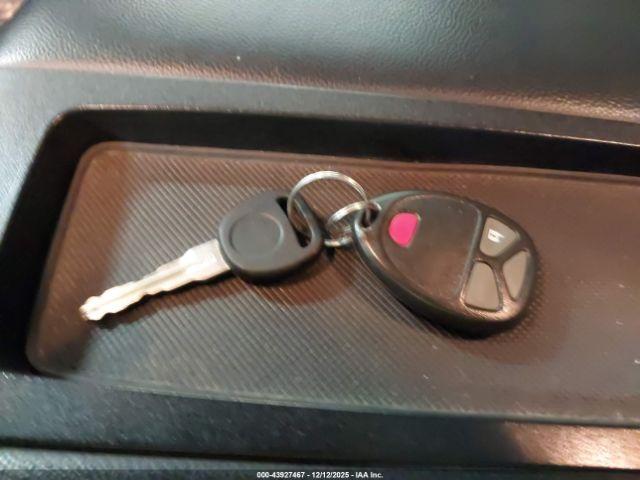 Chevrolet Silverado 1500 Image 11