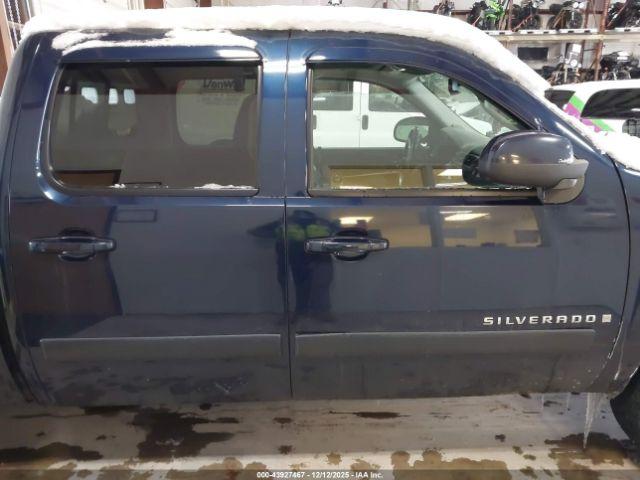 Chevrolet Silverado 1500 Image 12