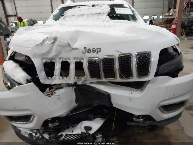 Jeep Cherokee Limited 4x4 Image 13