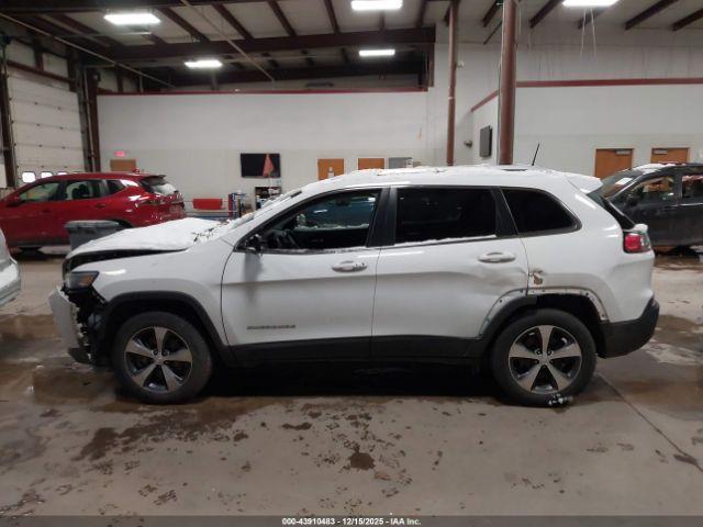 Jeep Cherokee Limited 4x4 Image 16