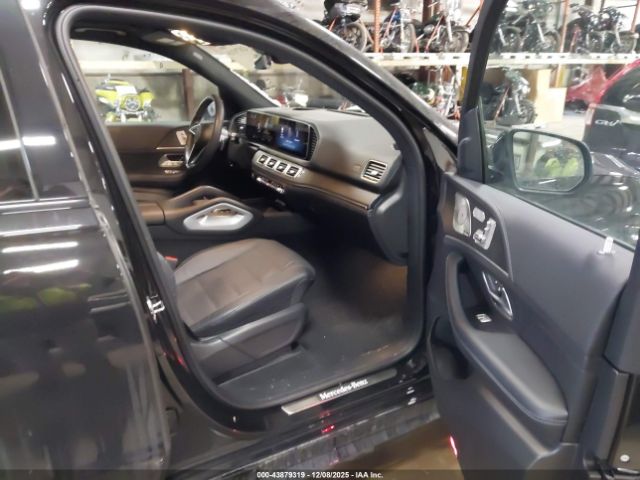 Mercedes-Benz GLE 4matic Image 9