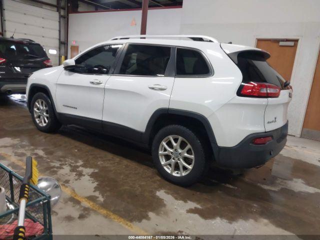 Jeep Cherokee Latitude Image 3