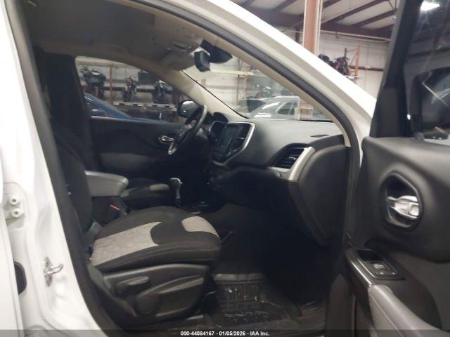 Jeep Cherokee Latitude Image 7