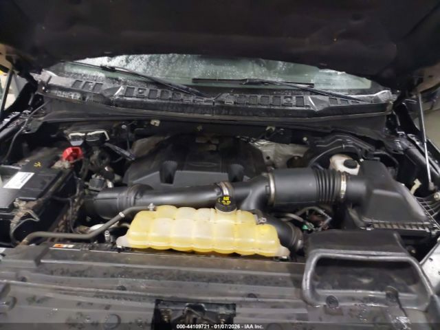 Ford F-150 Lariat Image 16