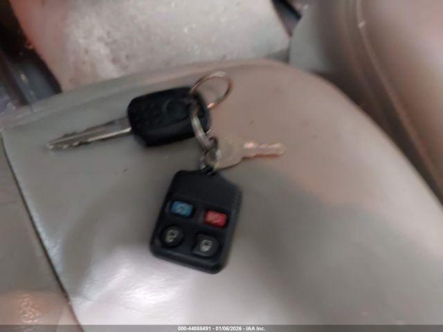 Mercury Grand Marquis Ls (fleet Only) Image 2