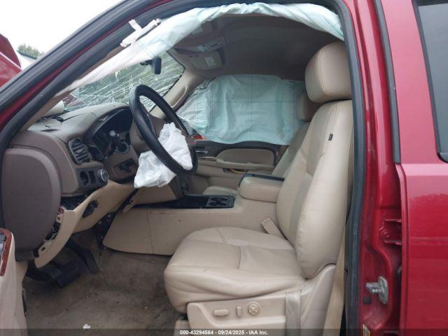 GMC Yukon Slt Image 3