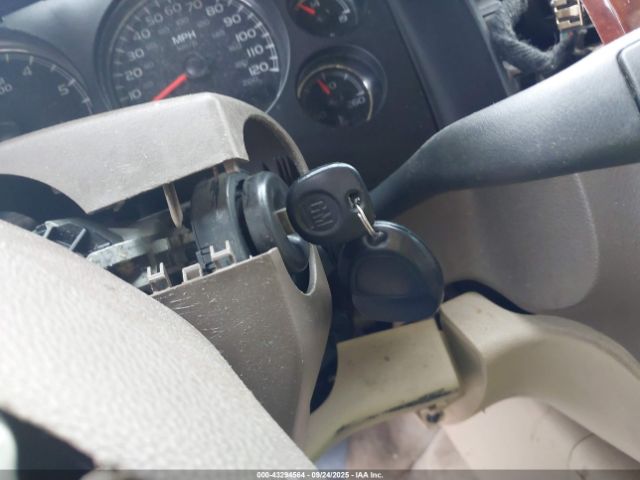 GMC Yukon Slt Image 6