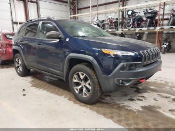  Salvage Jeep Cherokee