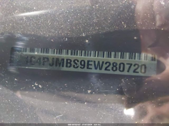 Jeep Cherokee Trailhawk Image 6