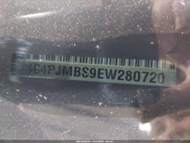 Jeep Cherokee Trailhawk Image 6