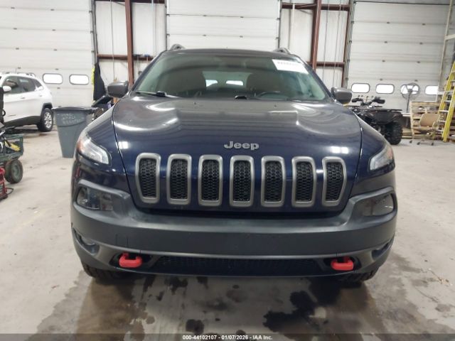 Jeep Cherokee Trailhawk Image 13