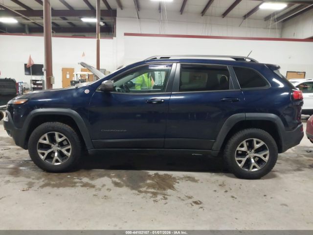Jeep Cherokee Trailhawk Image 7