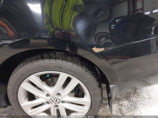 Volkswagen Jetta 2.0l Tdi Sel Image 8